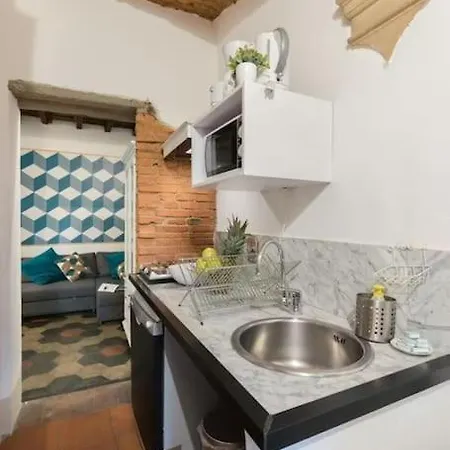 F2 - Santa Croce One Bedroom Flat 2 To 4 Guests Apartment